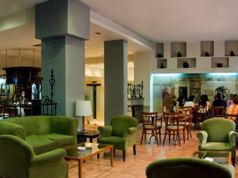 Hotel Alcantara Caceres Exterior photo